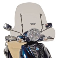 103A Plexi GIVI na skútr čiré pro motocykly PIAGGIO Beverly Tourer 125-400 / Beverly 500